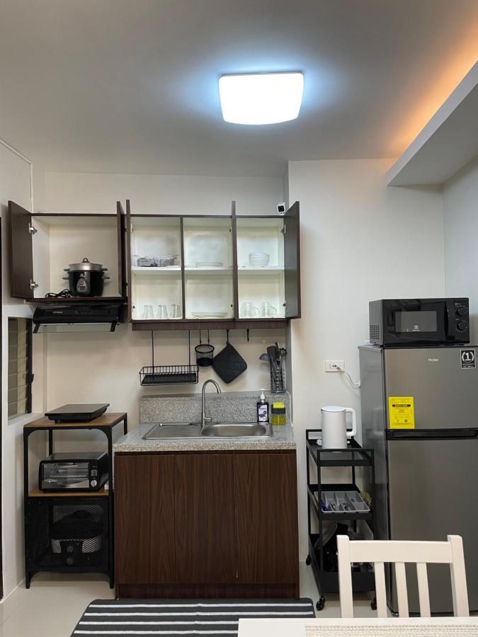 Fly & Rest Guesthouse - Mactan-Cebu International Airport Lapu-Lapu City Eksteriør billede